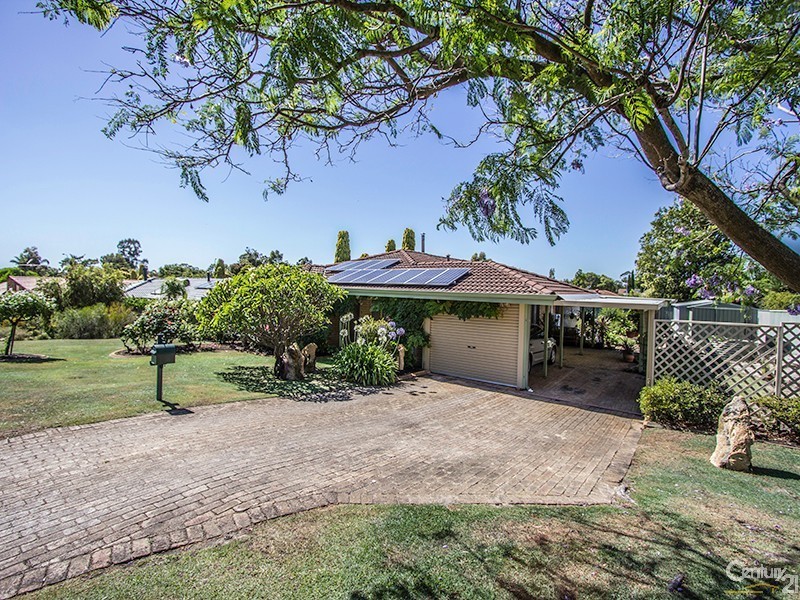 13 Bryne Place, Leeming WA 6149
