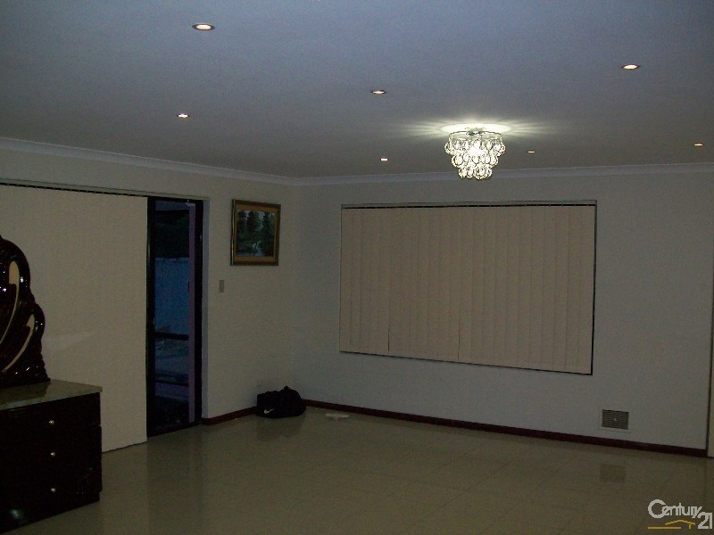 37 Meyrick Way, Langford WA 6147