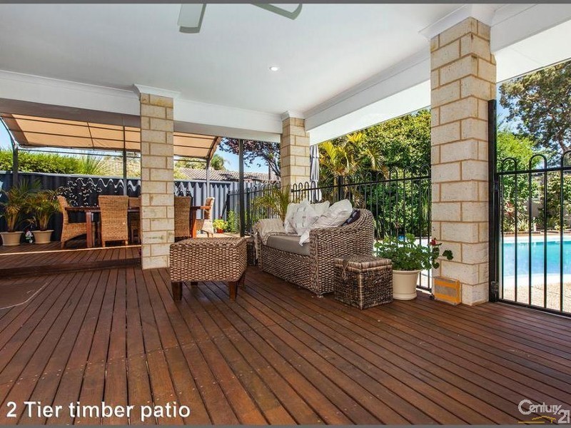 9 Dain Court, Leeming WA 6149