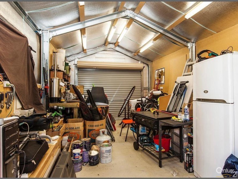 16 Valentine Street, Kelmscott WA 6111