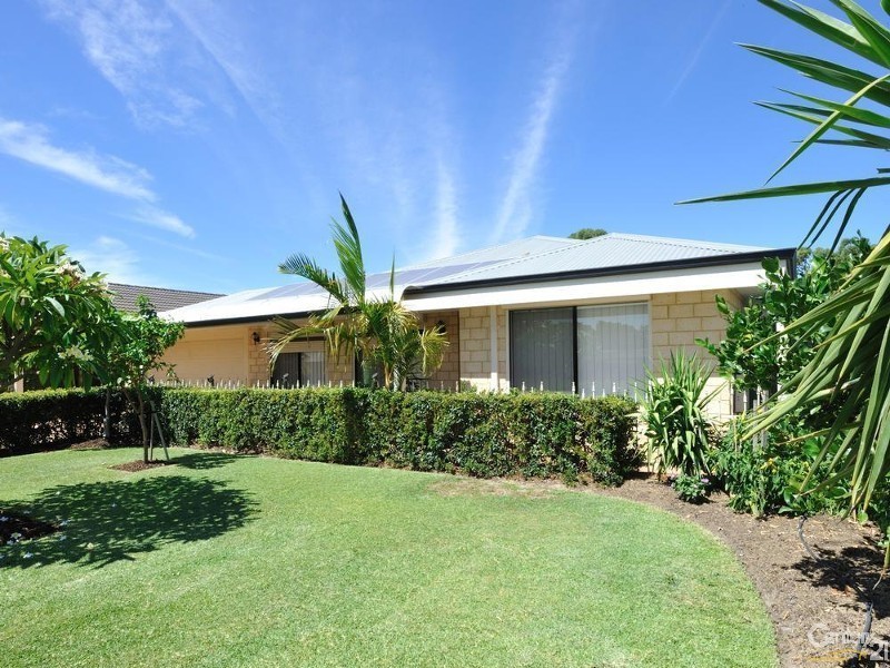 64 Fruit Tree Crescent, Forrestfield WA 6058