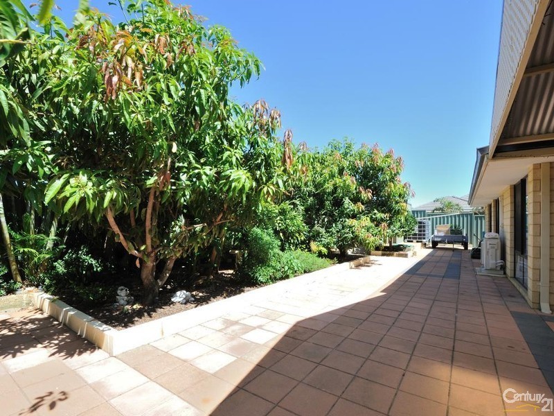 64 Fruit Tree Crescent, Forrestfield WA 6058