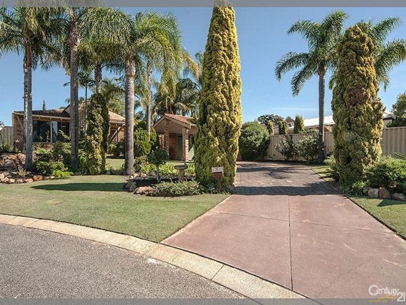 6 Capill Corner, Leeming WA 6149