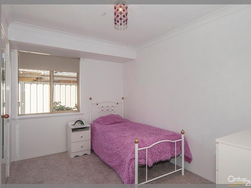 6 Capill Corner, Leeming WA 6149