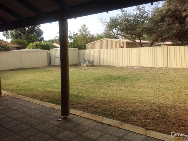 59 Lyrebird Loop, Seville Grove WA 6112