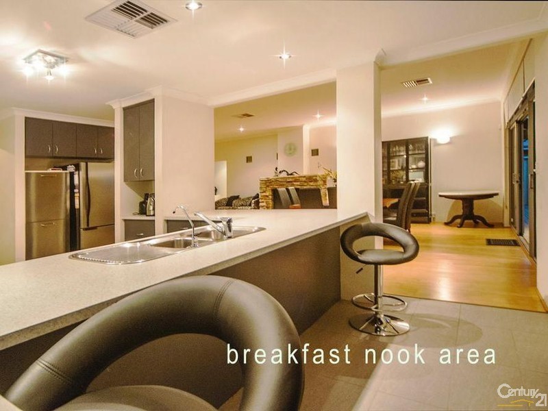 8 Dulcet Link, Atwell WA 6164