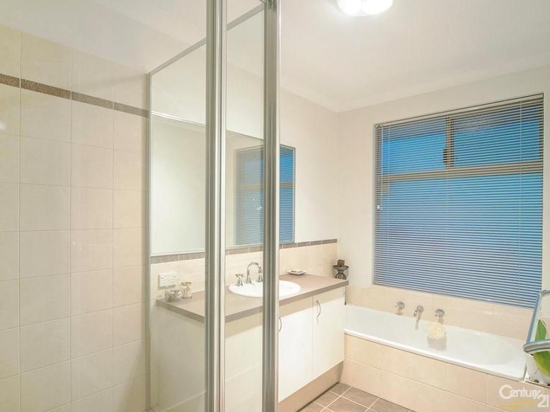 8 Dulcet Link, Atwell WA 6164