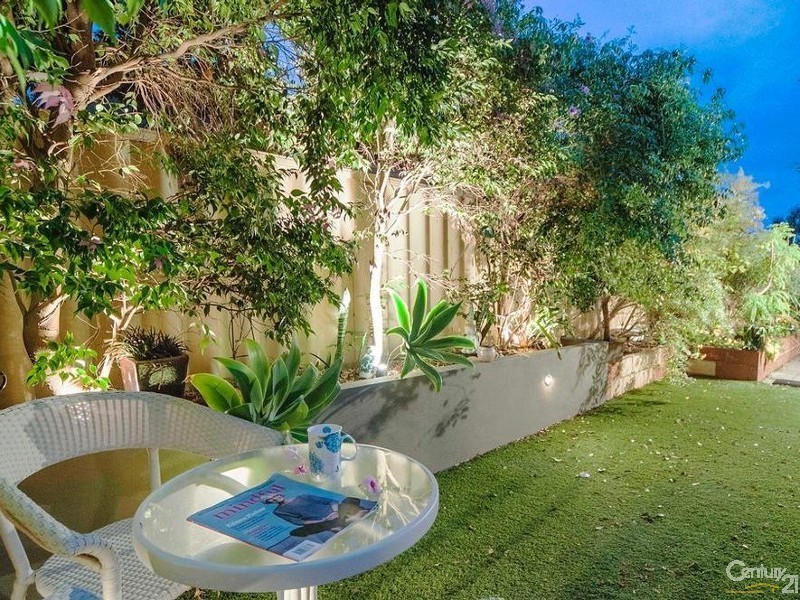 8 Dulcet Link, Atwell WA 6164