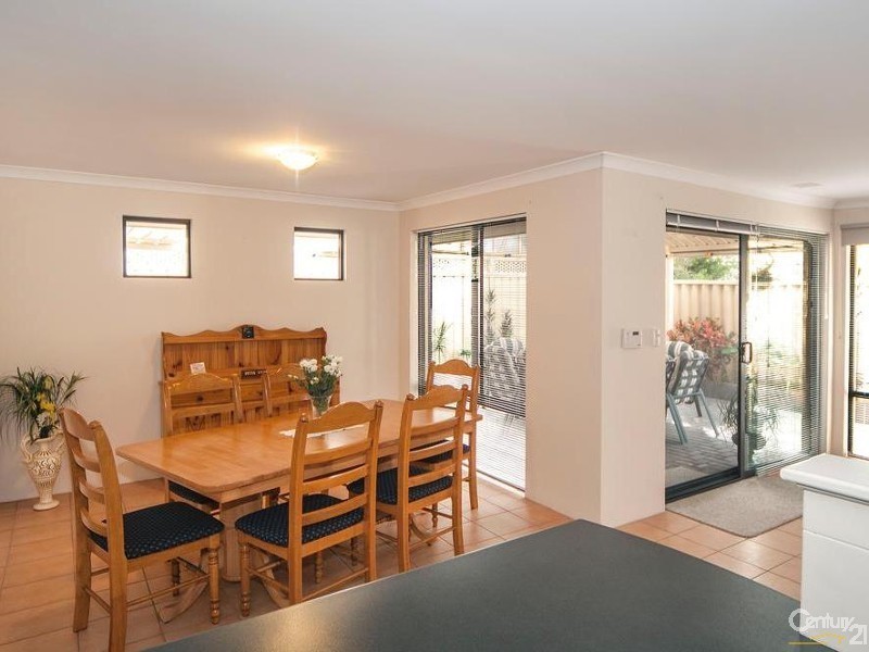 54 Templetonia Retreat, Canning Vale WA 6155