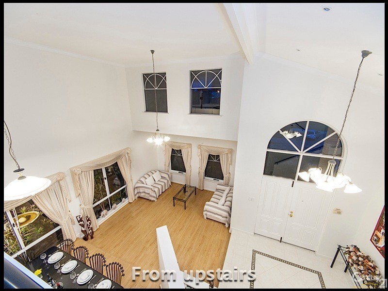 27 Sellen Court, Leeming WA 6149