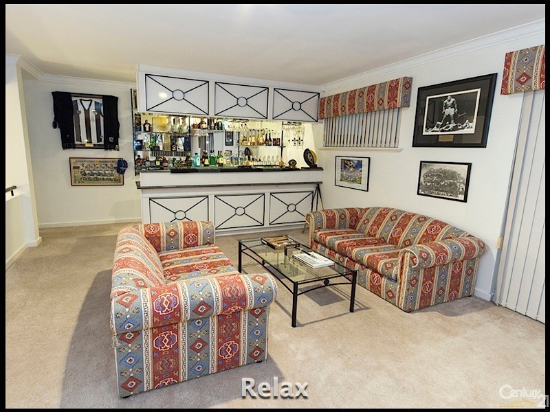 27 Sellen Court, Leeming WA 6149