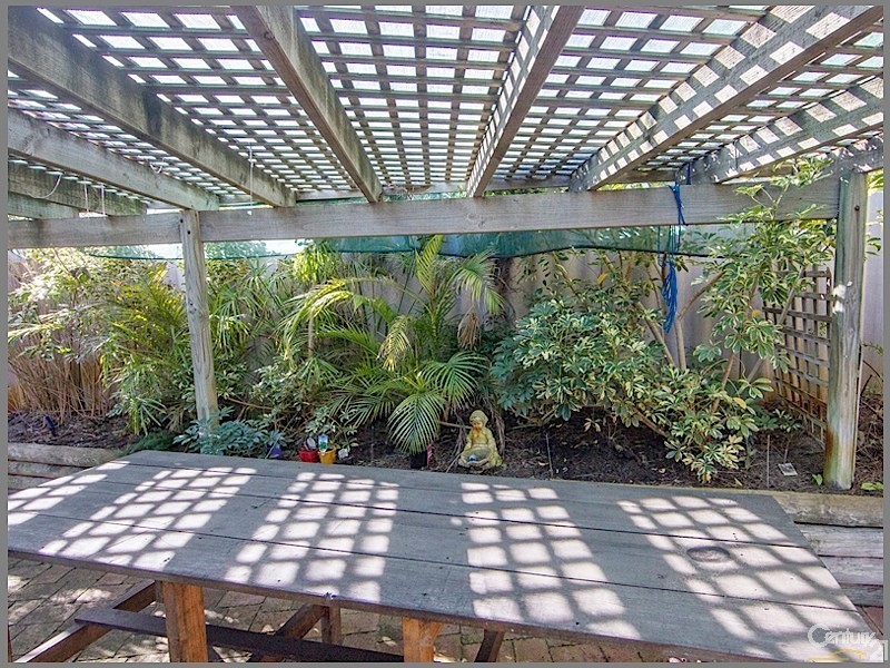 8 Carnation Place, Yangebup WA 6164