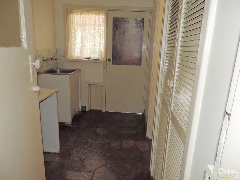 17 Belmont Road, Kenwick WA 6107