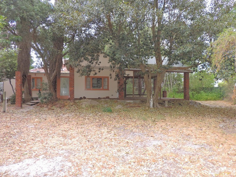 17 Belmont Road, Kenwick WA 6107