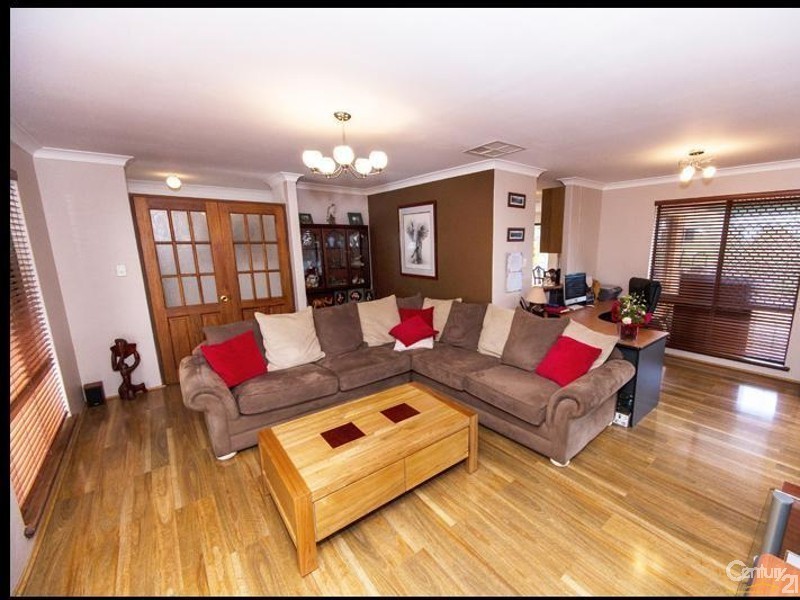 73 Wallangarra Drive South, Bedfordale WA 6112