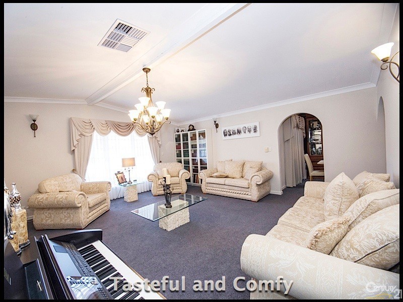 1 Hertford Close, Bull Creek WA 6149