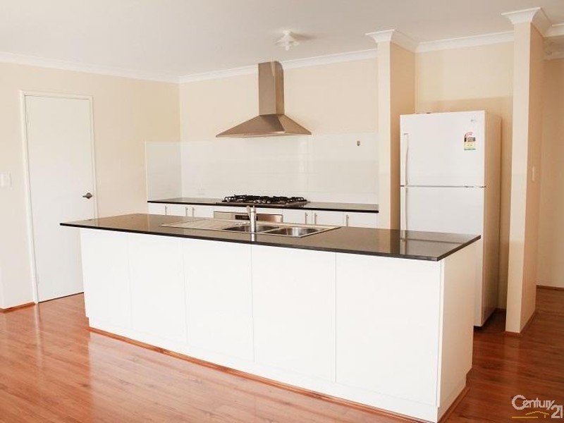 36 Westhall Street, Wellard WA 6170