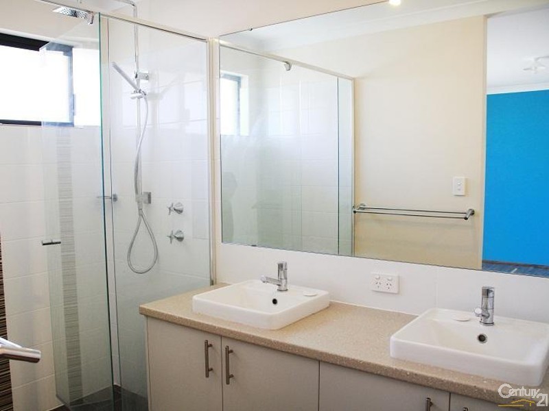 36 Westhall Street, Wellard WA 6170