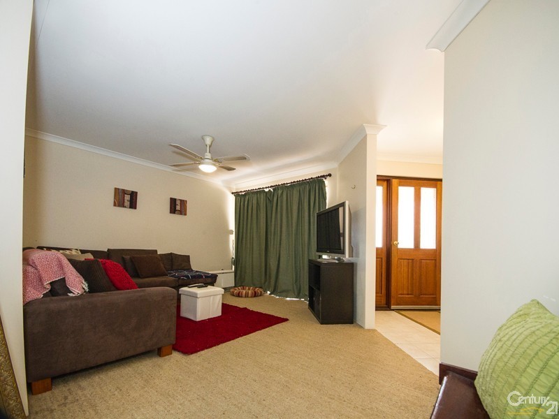 13A Murray Road, Palmyra WA 6157