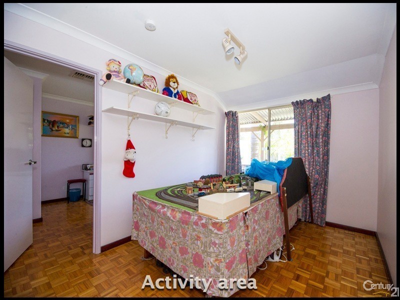 82 Beasley Road, Leeming WA 6149