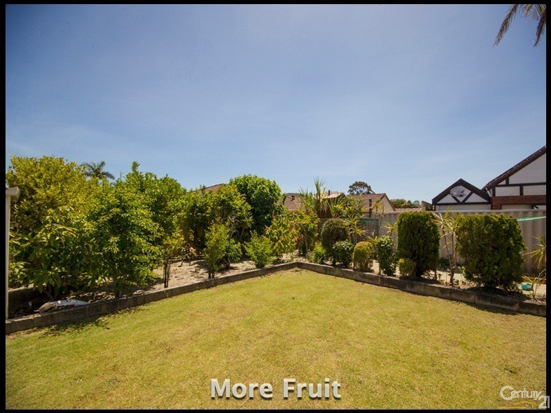 82 Beasley Road, Leeming WA 6149