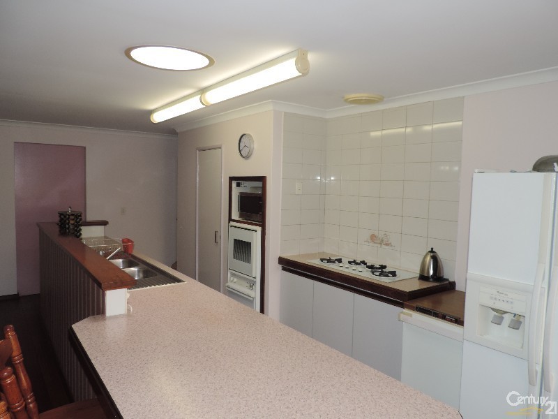 82 Beasley Road, Leeming WA 6149