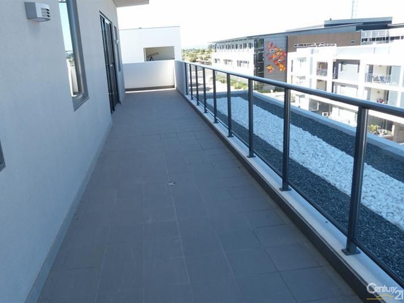 46/1  Stockton Bend, Cockburn Central WA 6164