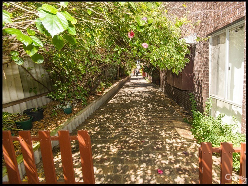 4/298-300 Stirling Street, Perth WA 6000