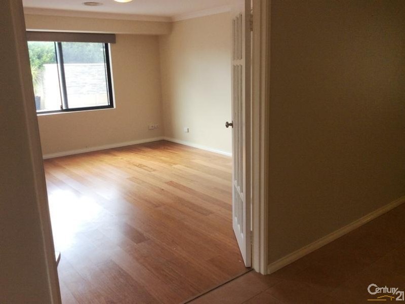 3  Leicester Crescent, Canning Vale WA 6155