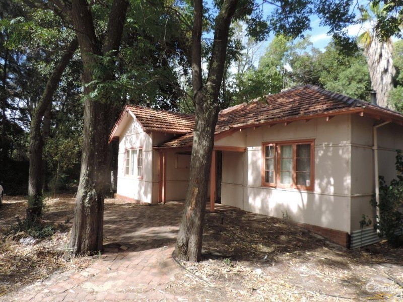 17 Belmont Road, Kenwick WA 6107