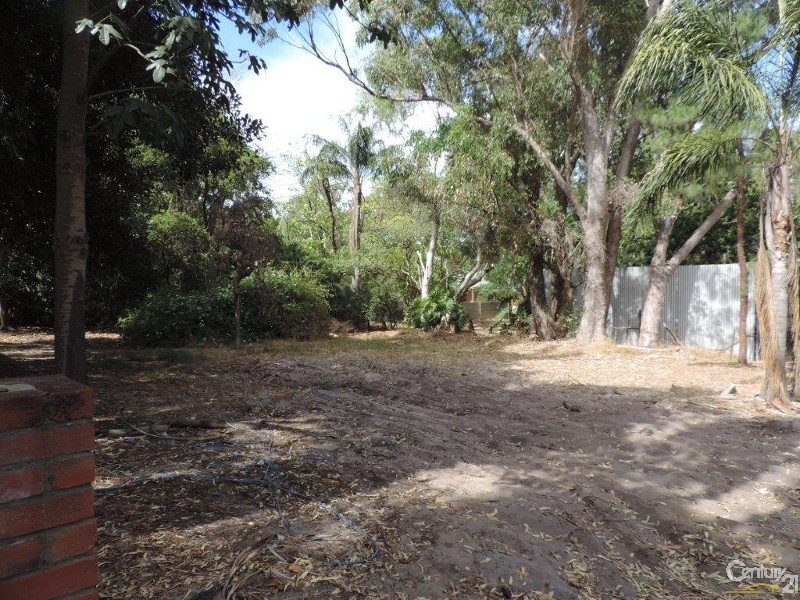 17 Belmont Road, Kenwick WA 6107