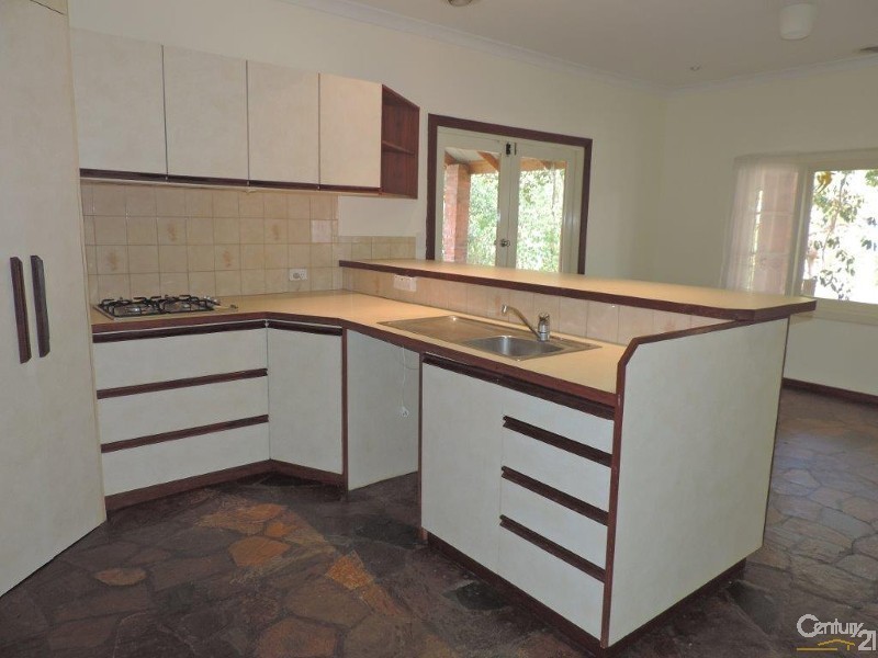 17 Belmont Road, Kenwick WA 6107