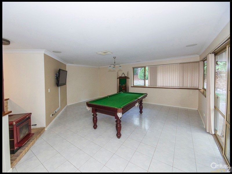 27 Blandfield Way, Parkwood WA 6147