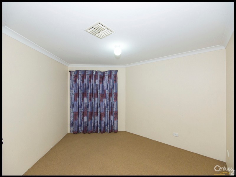 27 Blandfield Way, Parkwood WA 6147