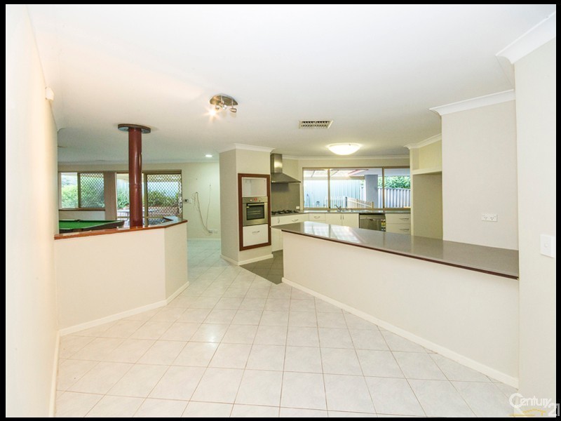 27 Blandfield Way, Parkwood WA 6147