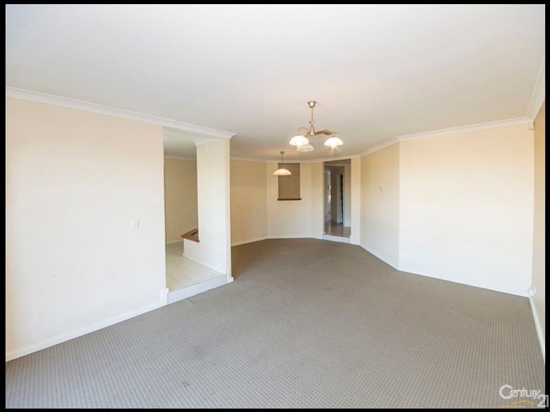 27 Blandfield Way, Parkwood WA 6147