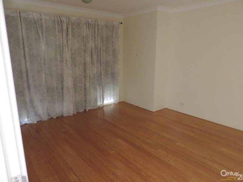 5 Bosworth Place, Leeming WA 6149