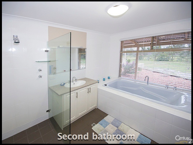26 Leslie Road, Wandi WA 6167