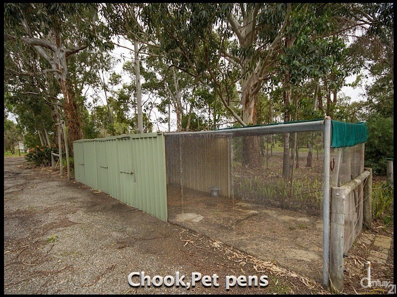 26 Leslie Road, Wandi WA 6167