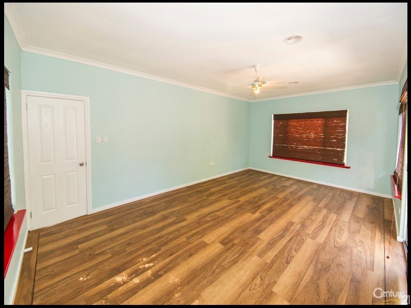 53 Hubbard Way, Medina WA 6167