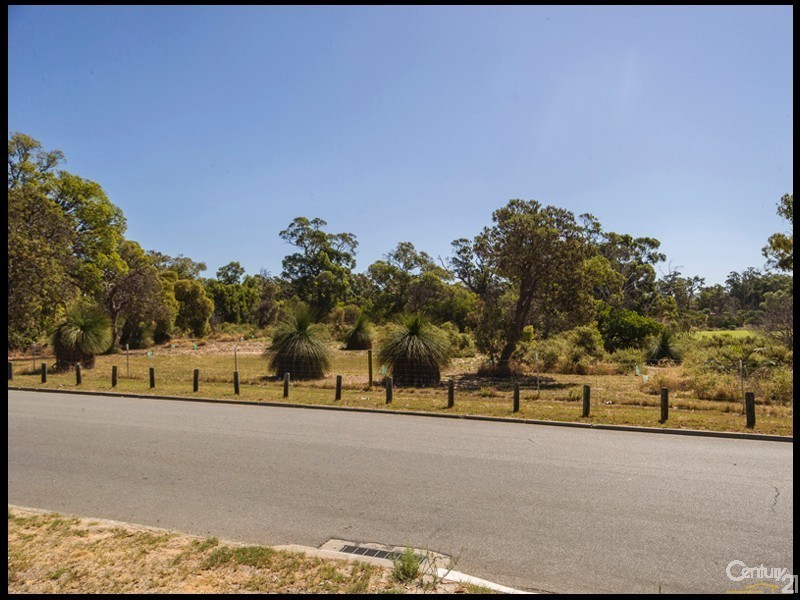 53 Hubbard Way, Medina WA 6167