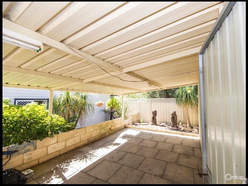 53 Hubbard Way, Medina WA 6167