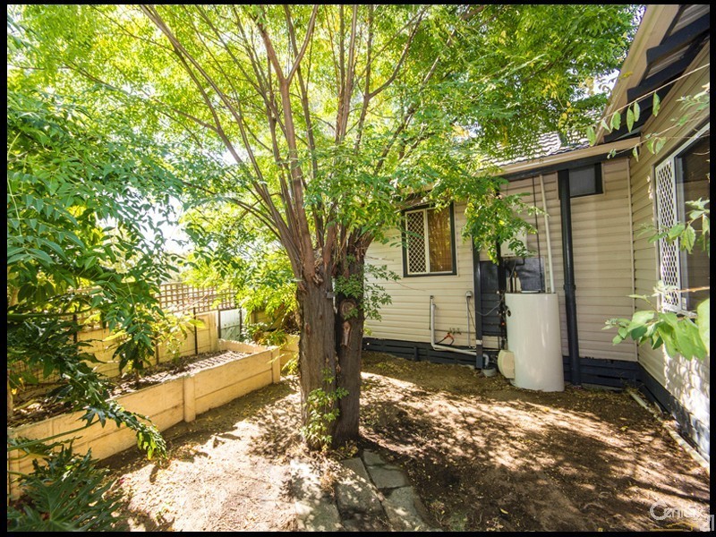 53 Hubbard Way, Medina WA 6167