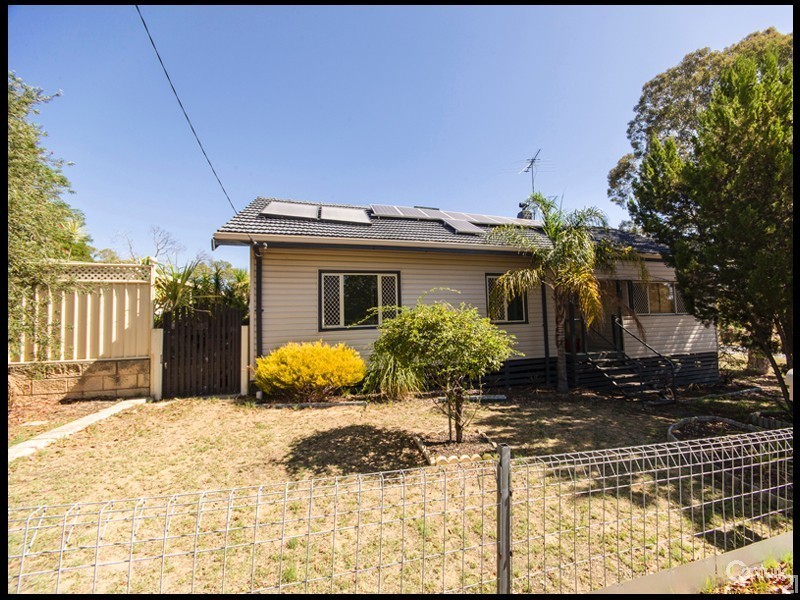 53 Hubbard Way, Medina WA 6167