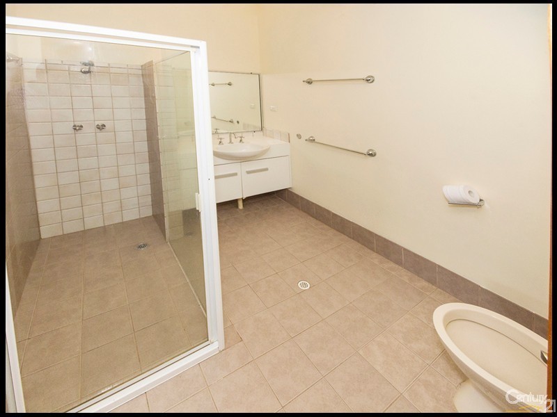 4/3 Marsh Road, Mount Richon WA 6112