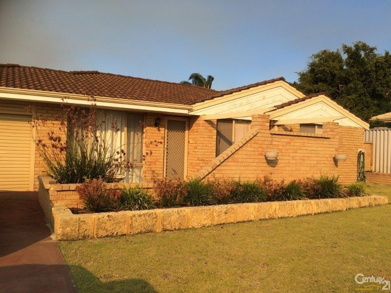 73 Merrifield Circle, Leeming WA 6149