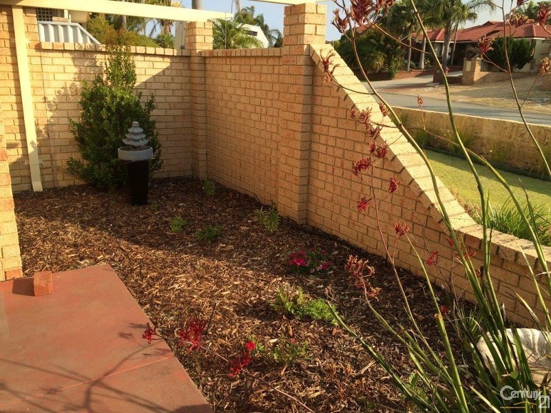 73 Merrifield Circle, Leeming WA 6149