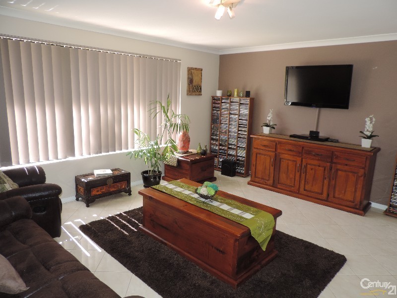 30 Gundaring Turn, Canning Vale WA 6155