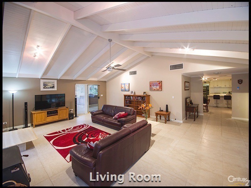 26 Leslie Road, Wandi WA 6167