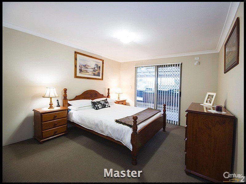 26 Leslie Road, Wandi WA 6167